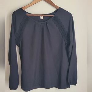 Old Navy Women Small Black Long Sleeve Lace Top Blouse Peasant Romantigoth Goth